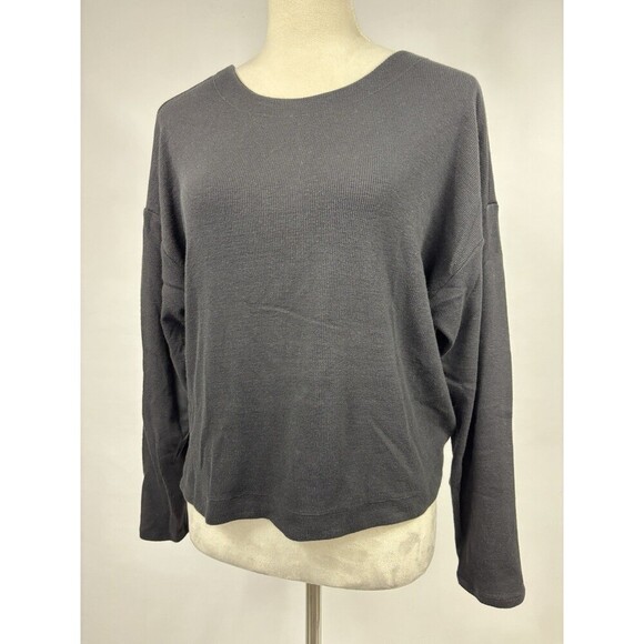 Athleta Presence Twist Sweatshirt Black Size Medium Long Sleeve Low Back Cropped - Picture 11 of 11